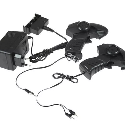 Puiki dviejų juostų lenktynių trasa, kurios ilgis 1157 cm