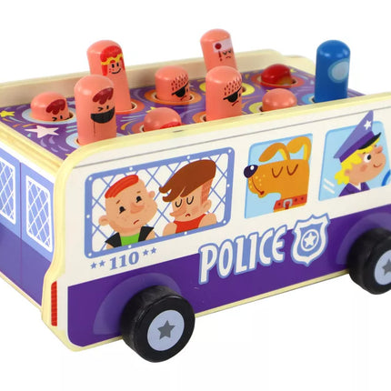 Medinis arkadinis žaidimas "Dodgeball" policijos autobusas