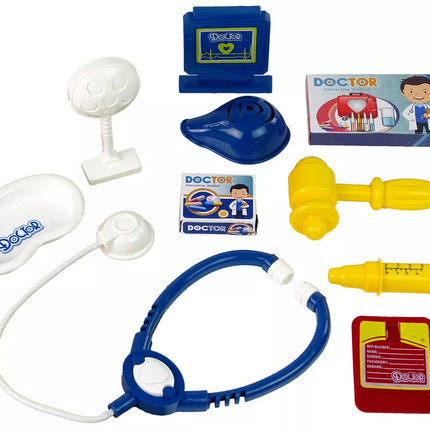 Daktaro rinkinys nešiojamame dėkle. Daktaro stetoskopas, švirkštas.