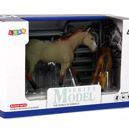 2 figūrėlių rinkinys Arklys su kumeliuku ir rašiklis Ožiaragio arkliai