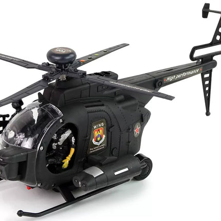 Kariniai sraigtasparnio sparnai su šviesomis, maitinami baterijomis