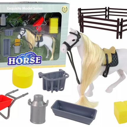 Arklys šukoms Priedai Sodyba Šienas Arklidė