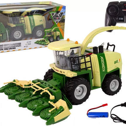 Nuotoliniu būdu valdomas kombainas su dūmų, šviesos ir garso efektais 2.4G 1:24