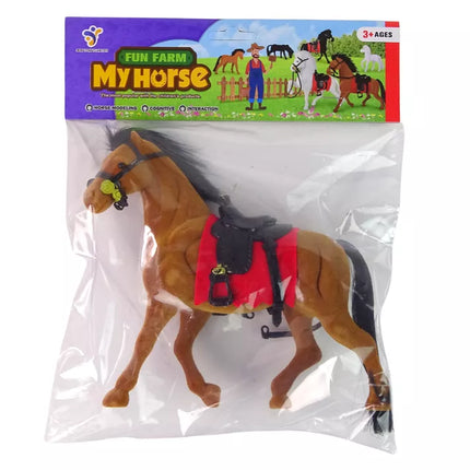 Rudas aksominis žirgas su raudonu balnu