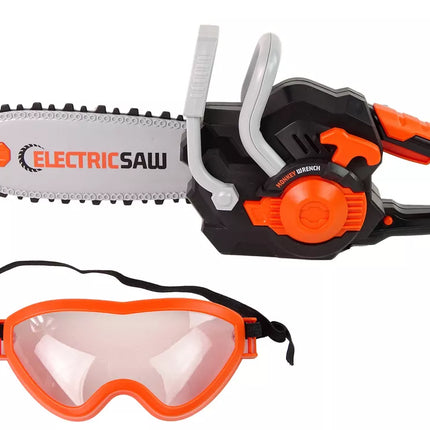 Juodas „pasidaryk pats“ grandininio pjūklo garsas