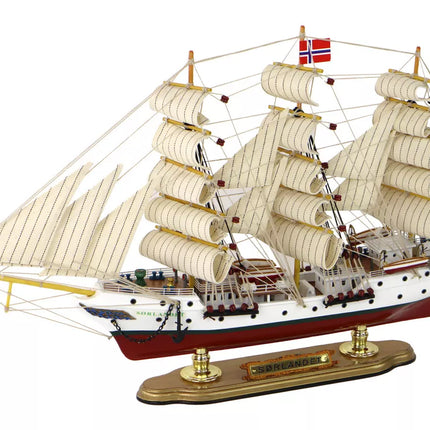 Medinis laivas, kolekcinis laivas, burlaivis, laivas