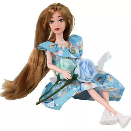 Vaikiška lėlė Emily Spring ilgais plaukais, su mėlyna gėlių suknele