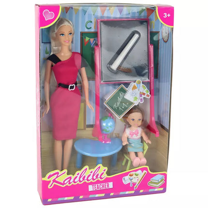 Mokytojo lėlė su mokinio mokykliniais reikmenimis