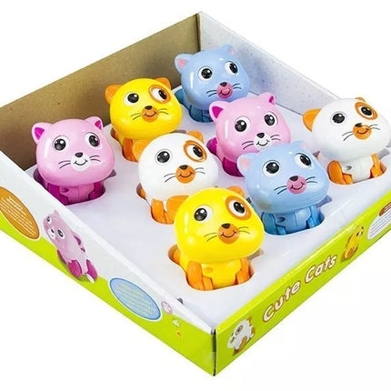 Mielas prisukamas kačiukas, prisukamas žaislas, judantis bėgantis katinas