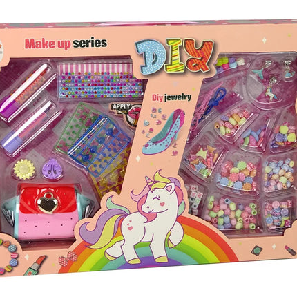 Spalvingas makiažo ir papuošalų rinkinys