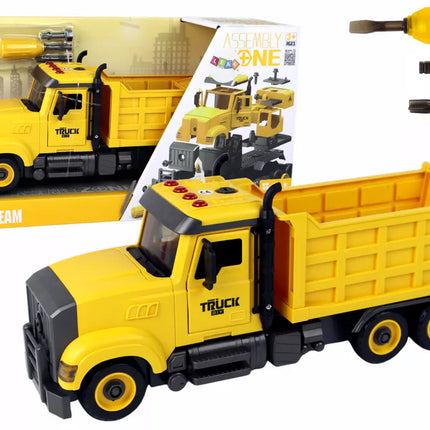 Sunkvežimių garsai atsukant ir sukant geltoną