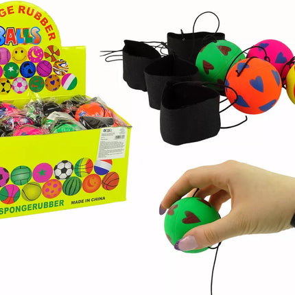 Kamuoliukas PU ant gumytės 6 cm 4 spalvų širdelė