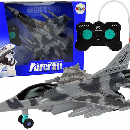 Pilkas nuotolinio valdymo reaktyvinis lėktuvas