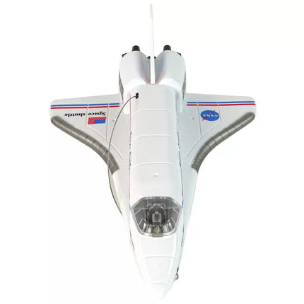 Baltas nuotoliniu būdu valdomas reaktyvinis lėktuvas