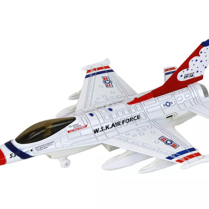 Karinis lėktuvas naikintuvas su garsais šviesomis Moro