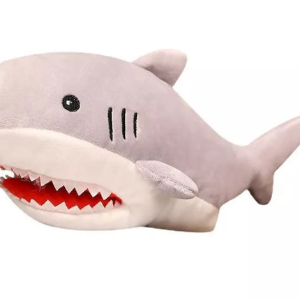 Pliušinis ryklio marionetės talismanas 30 cm