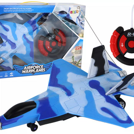 Nuotoliniu būdu valdomas naikintuvas su garso ir šviesos efektais