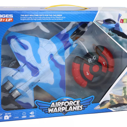 Nuotoliniu būdu valdomas naikintuvas su garso ir šviesos efektais