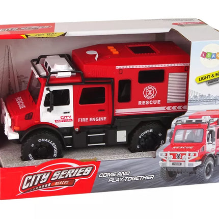 Visureigis ugniagesių automobilis raudonas atidaromos durys garsai šviesos