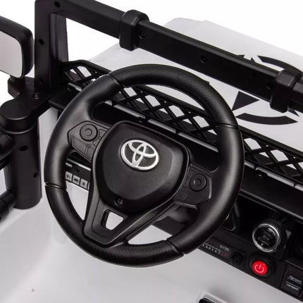 Akumuliatorinis automobilis Toyota FJ White 4x4