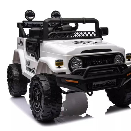 Akumuliatorinis automobilis Toyota FJ White 4x4