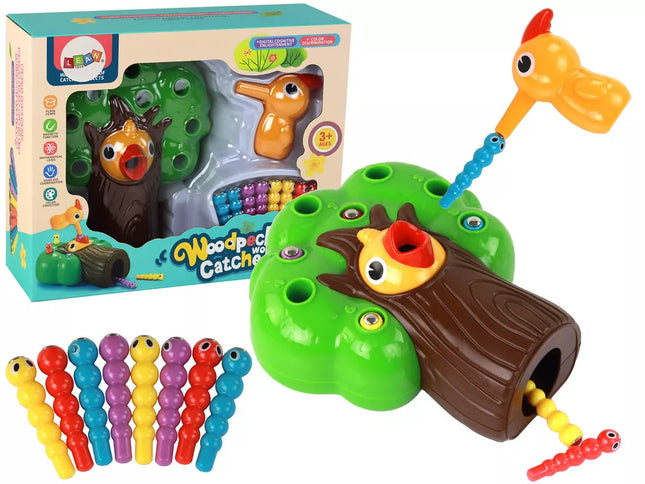 Magnetinis arkadinis žaidimas: pagauk slieką ir pamaitink paukštį