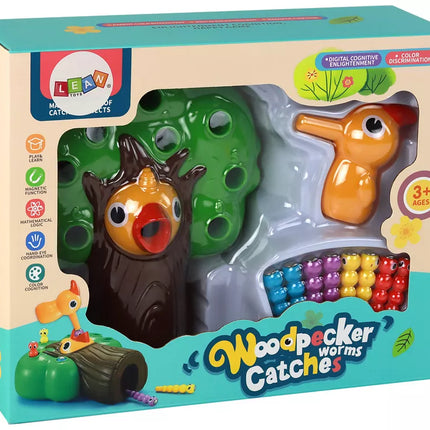 Magnetinis arkadinis žaidimas: pagauk slieką ir pamaitink paukštį