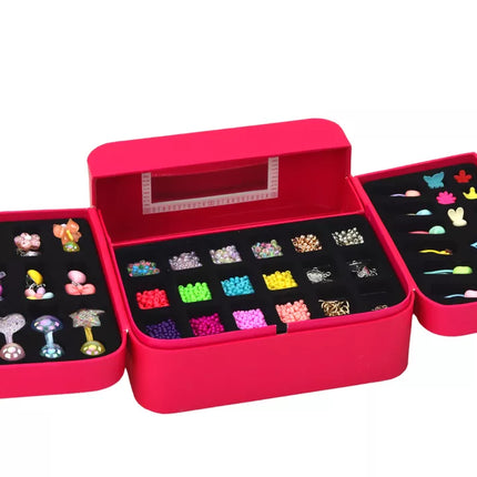 Grožio rinkinys papuošalų gamybai dėžutėje pakabukų sąsagos