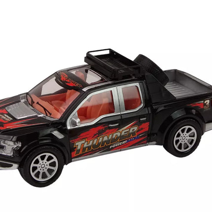 Pikapas su vilkiku, puspriekabe, sportiniu automobiliu ir visureigio rinkiniu