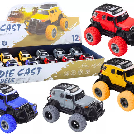 Visureigis automobilis 1:32 metaliniai guminiai ratai šviesos garsai važiuoja