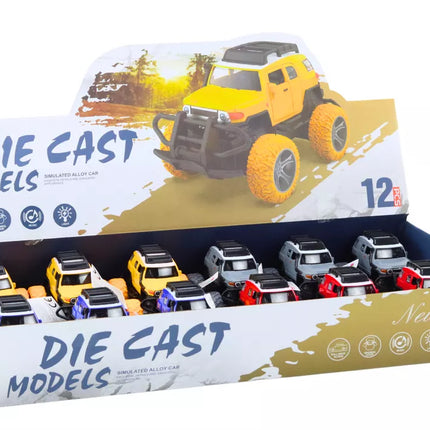 Visureigis automobilis 1:32 metaliniai guminiai ratai šviesos garsai važiuoja