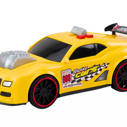 Lenktyninis automobilis su šviesomis, garsais ir atsidarančiu varikliu, geltonas