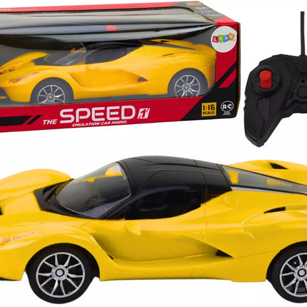 RC automobilis 1:16 nuotoliniu būdu valdomas sportinis geltonas automobilis