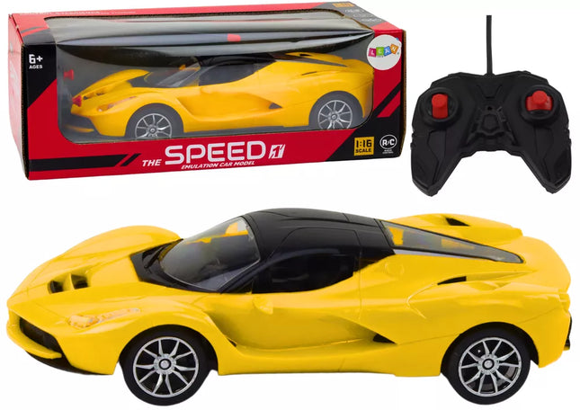 RC automobilis 1:16 nuotoliniu būdu valdomas sportinis geltonas automobilis