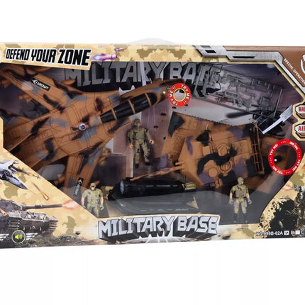 Karinis rinkinys: karinis tankas, lėktuvas, kariai, garsai, šviesos