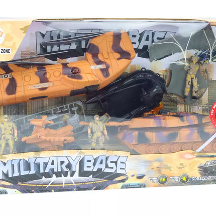 Karinis rinkinys: karinis tankas, sraigtasparnis, parašiutininkas, garsai