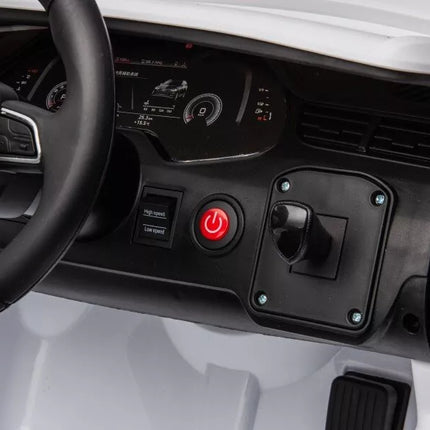 Audi Q7 akumuliatorinis automobilis, baltas