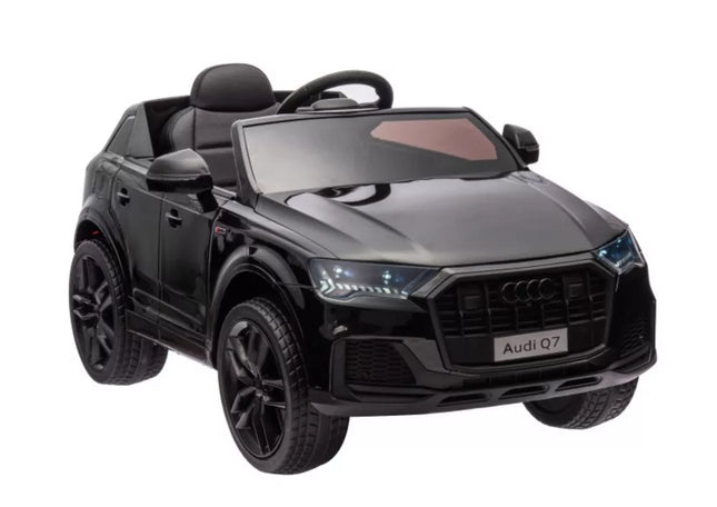 Juodas akumuliatorinis automobilis Audi Q7