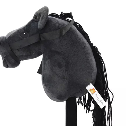 Pliušinis arkliuko galva ant lazdelės žaislas ilgais plaukais – juodas garsas