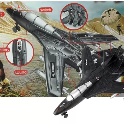 Karinis reaktyvinis naikintuvas su garsais ir šviesomis