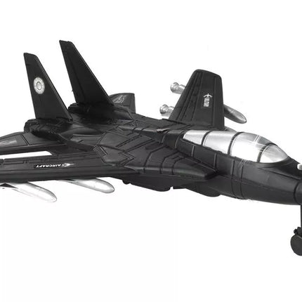 Karinis reaktyvinis naikintuvas su garsais ir šviesomis