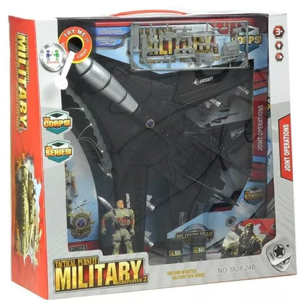 Karinis reaktyvinis naikintuvas su garsais ir šviesomis