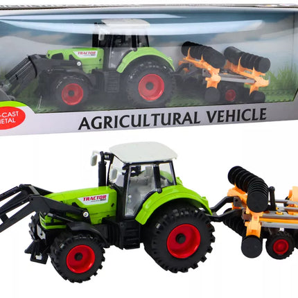 Žemės ūkio traktorius ekskavatorius su diskinėmis akėčiomis, žalia pavara