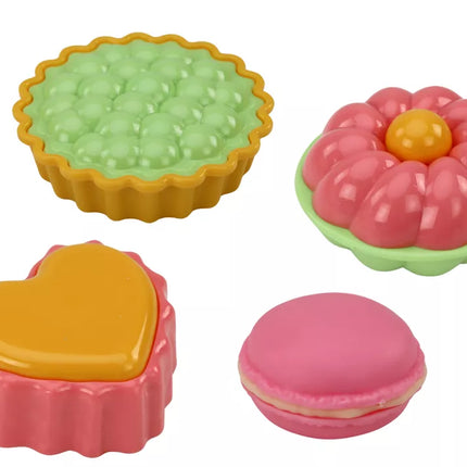 Arbatos rinkinys lagamine, puodeliai, lėkštės, tortinė