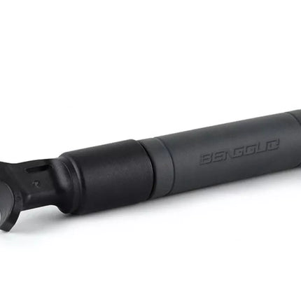 Universali rankinė pompa kamuoliams, čiužiniams pripūsti, 21 cm