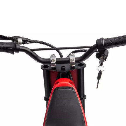 A9901 Raudonas motociklas su baterijomis