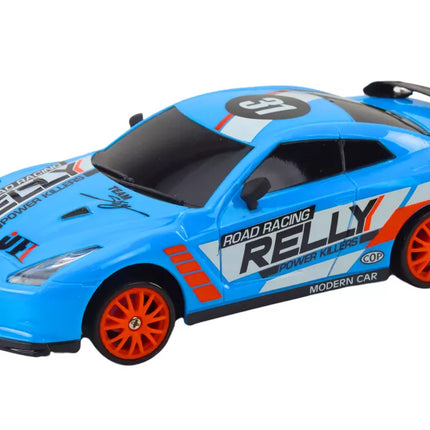 Nuotoliniu būdu valdomas sportinis automobilis 1:24 m masteliu, mėlynas, su keičiamais ratais