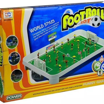 Stalo futbolas ant spyruoklių, didelis futbolo laukas