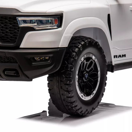 Akumuliatorinis automobilis ZB618 Dodge Ram Baltas