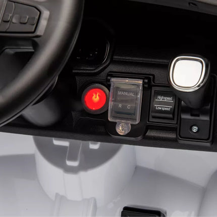 Akumuliatorinis automobilis ZB618 Dodge Ram Baltas